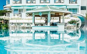 Punta Dell'est 4*