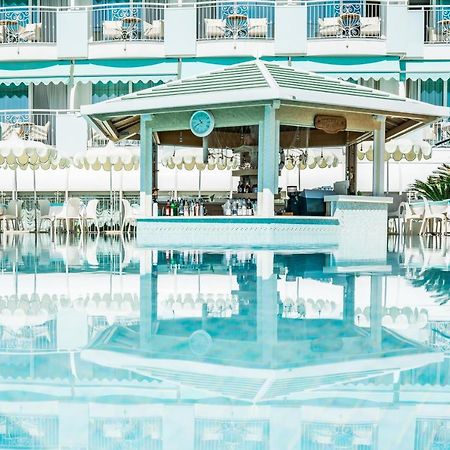 Hotel Punta Dell'Est Lignano Sabbiadoro Exterior foto