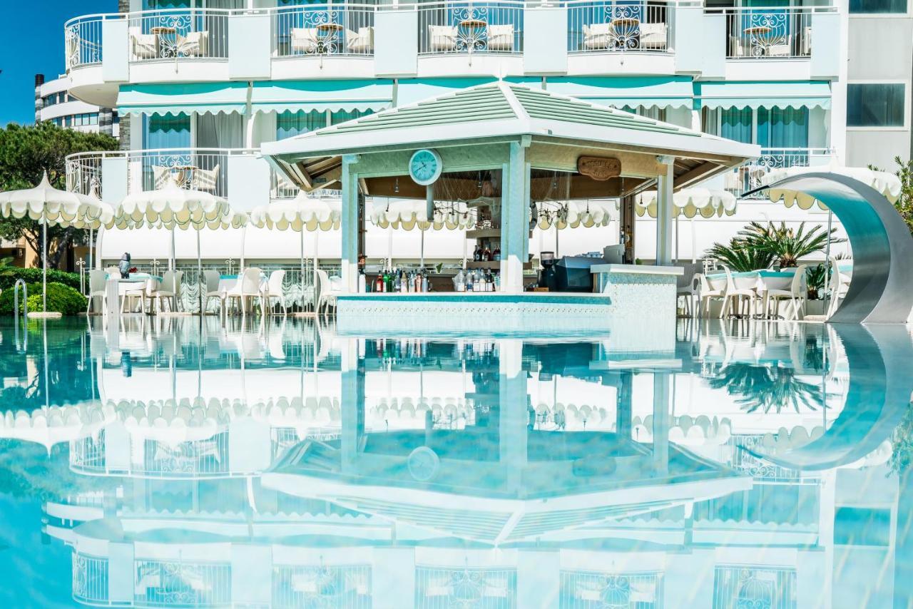 Hotel Punta Dell'Est Lignano Sabbiadoro Exterior foto